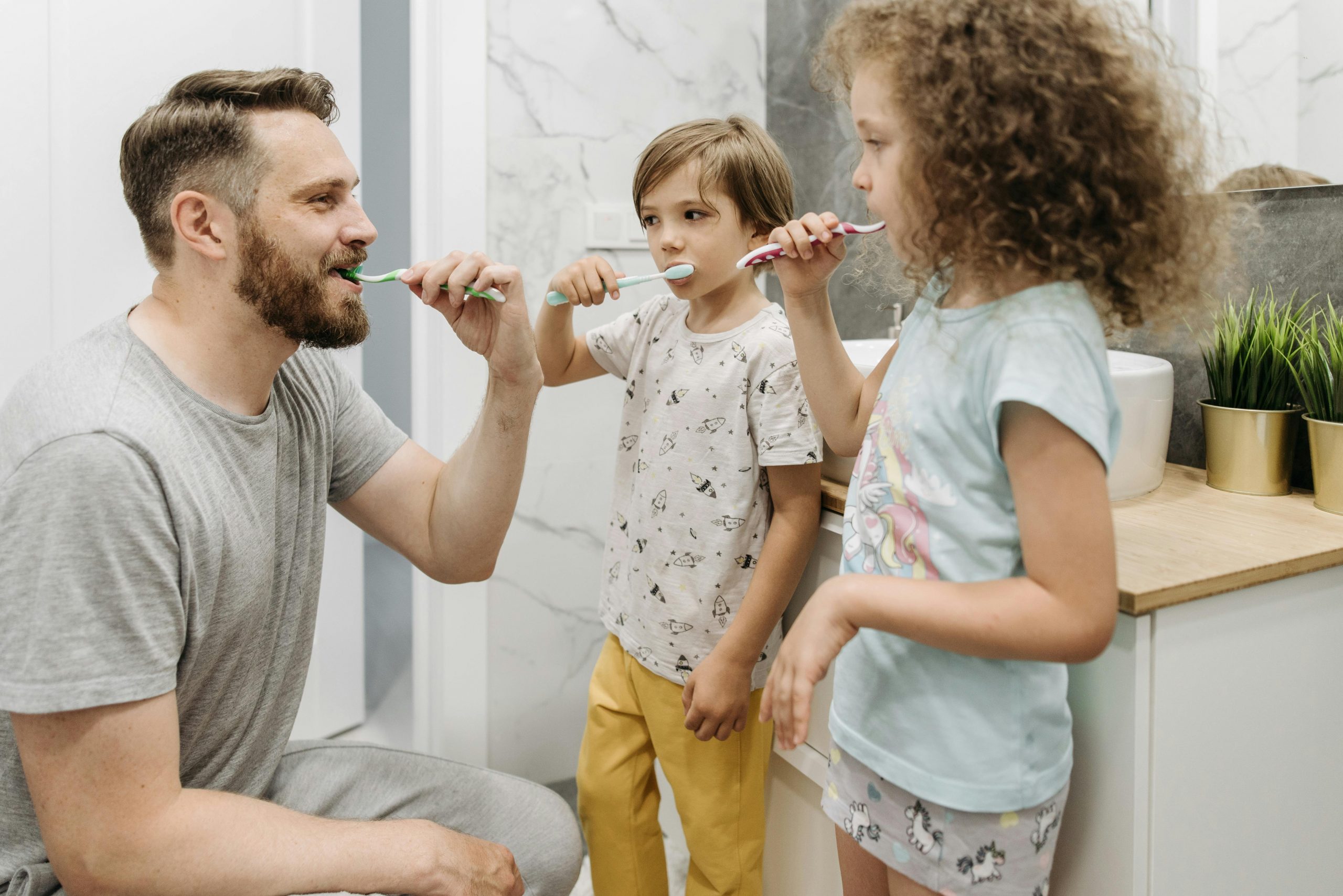 Tips To Keep Teeth Healthy